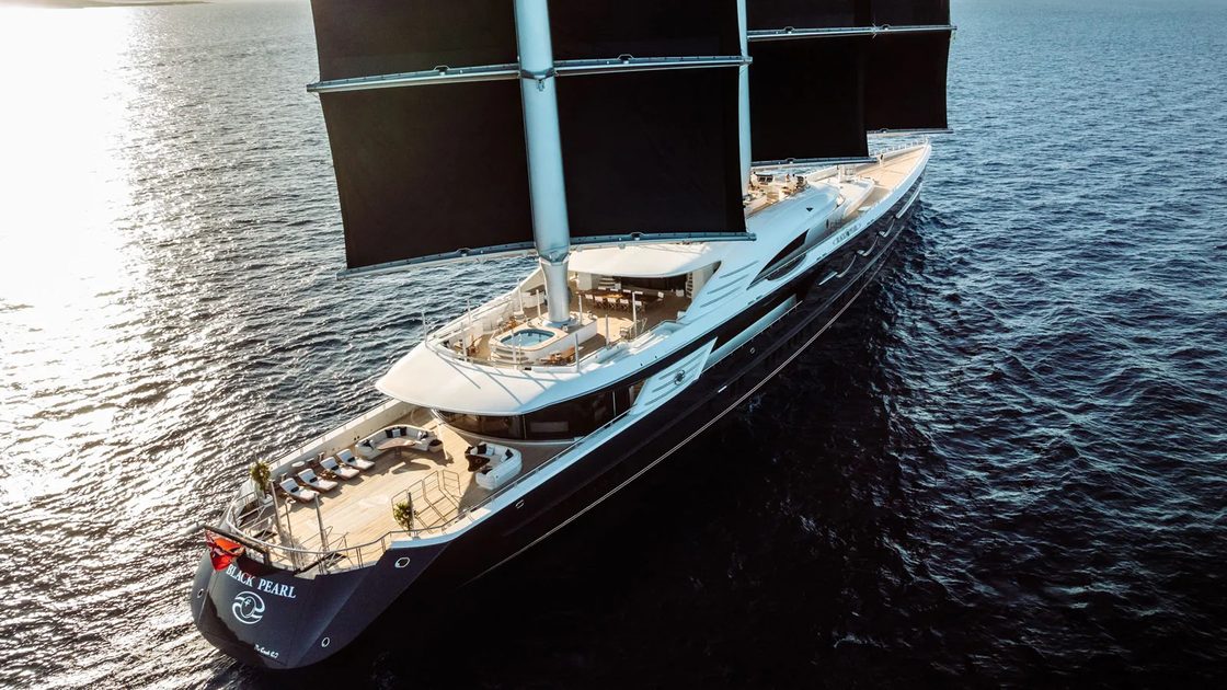Sailing yacht Black Pearl under sail, seen from above